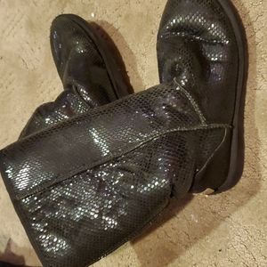 UGG Australia Black Snake Print W8 Boot